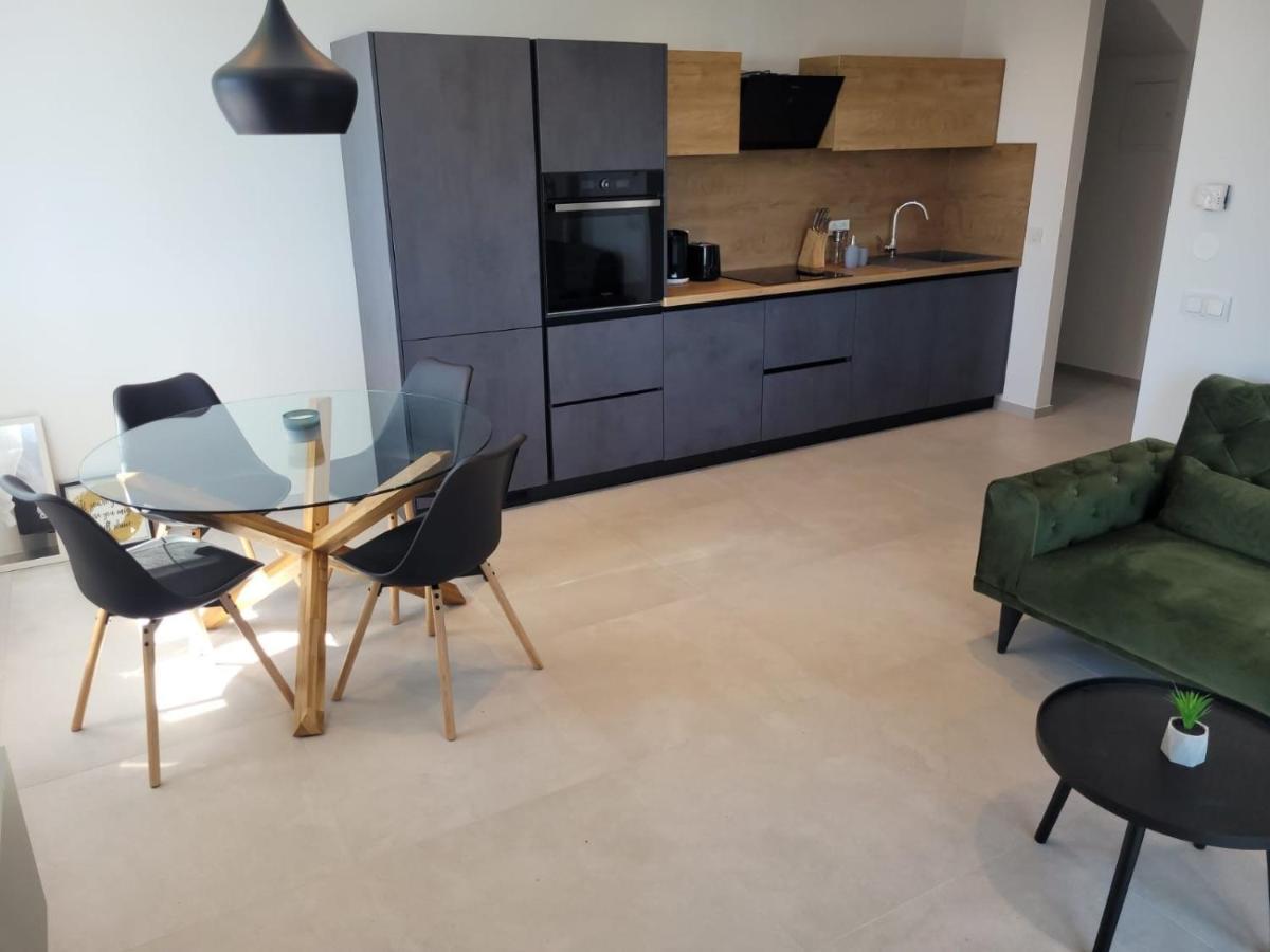Appartamento Haus Dalmatia With Heated Pool Bibinje Esterno foto