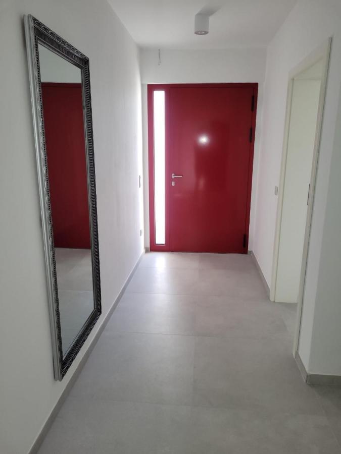 Appartamento Haus Dalmatia With Heated Pool Bibinje Esterno foto