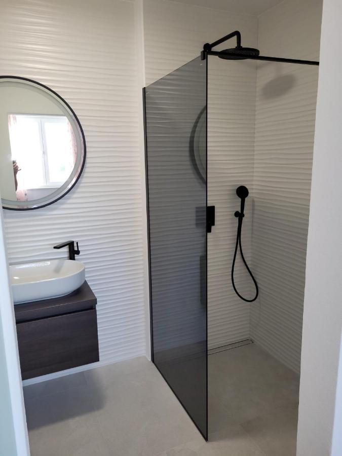 Appartamento Haus Dalmatia With Heated Pool Bibinje Esterno foto