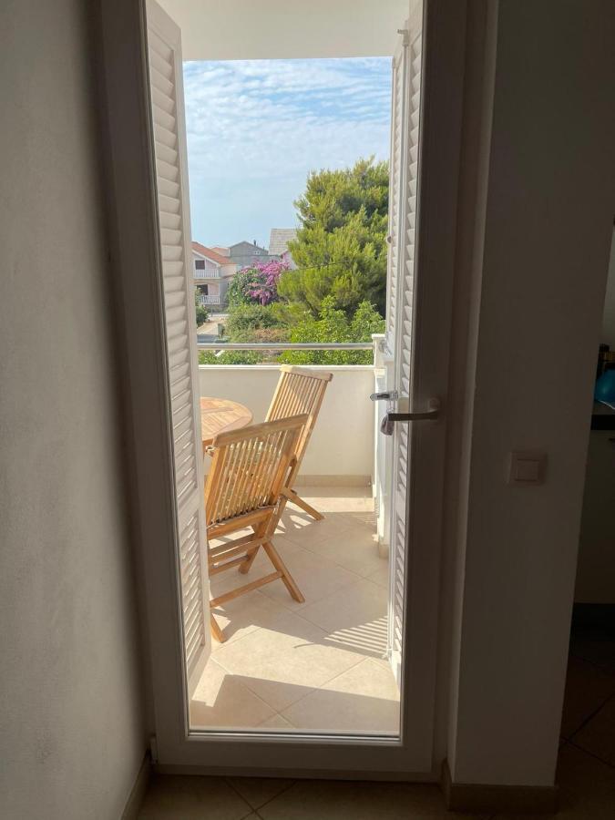 Appartamento Haus Dalmatia With Heated Pool Bibinje Esterno foto