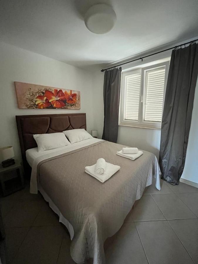 Appartamento Haus Dalmatia With Heated Pool Bibinje Esterno foto