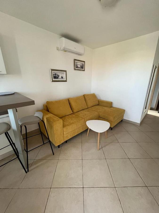 Appartamento Haus Dalmatia With Heated Pool Bibinje Esterno foto