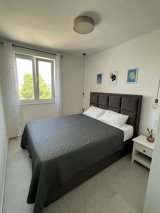 Appartamento Haus Dalmatia With Heated Pool Bibinje Esterno foto