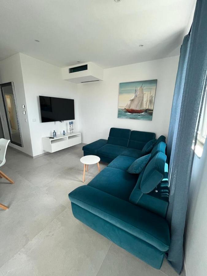 Appartamento Haus Dalmatia With Heated Pool Bibinje Esterno foto